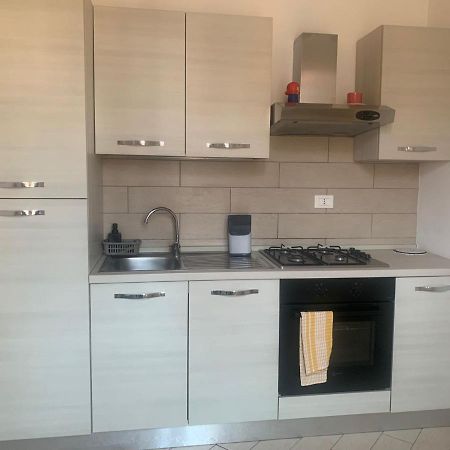 Odeon Apartment In Centro A Ливорно Экстерьер фото