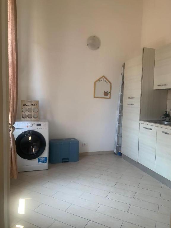 Odeon Apartment In Centro A Ливорно Экстерьер фото